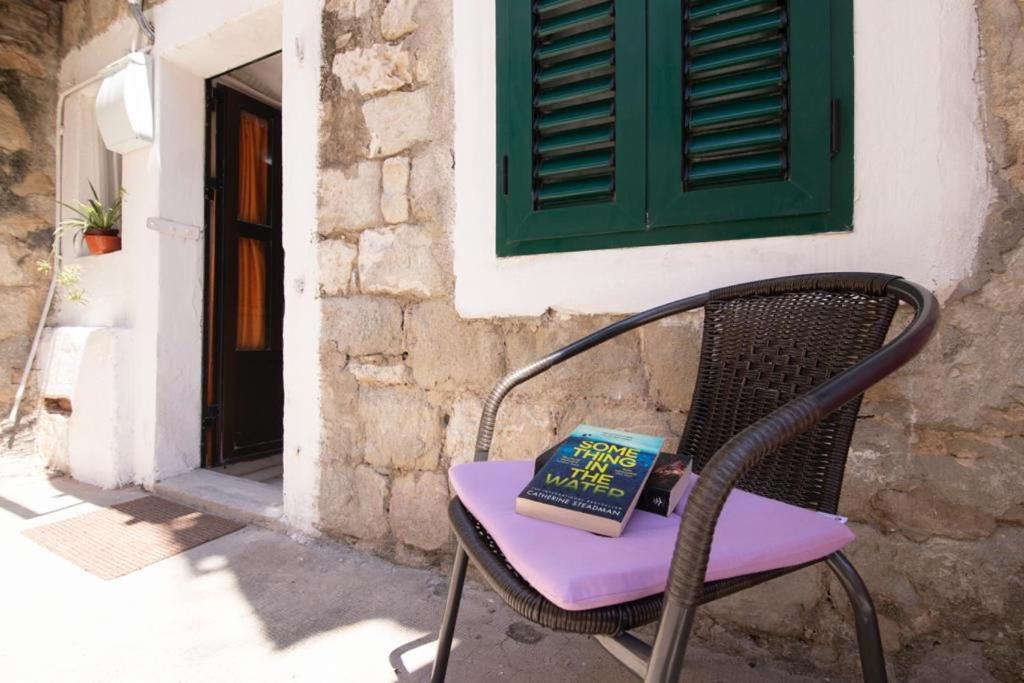 Central Apartment Rose In Hearth Of Split Exterior photo